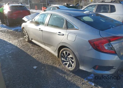 2018 Honda Civic Ex из США, поврежденный, VIN 19XFC2F73JE020916